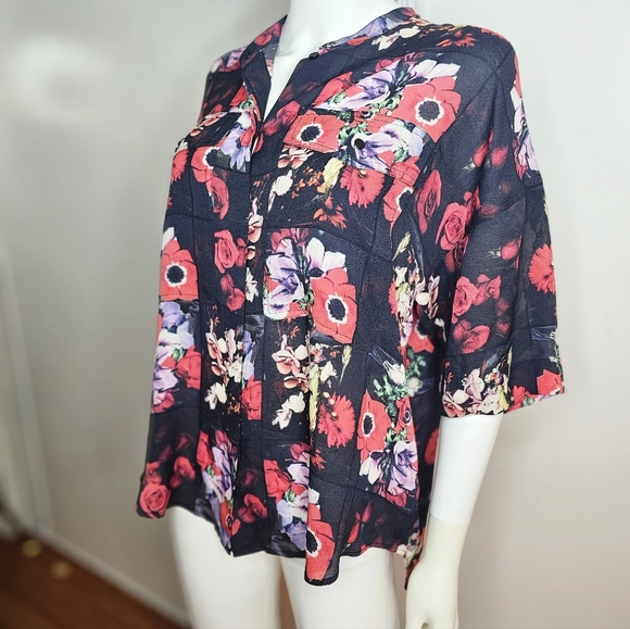 Kenzo 100% Silk Floral Black and Red Women's Top Size M/L - Picture 4 of 12